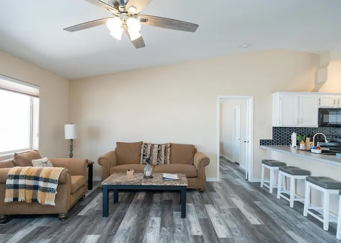 Havasu Oasis With Bbq, Boat Parking & Family Games *